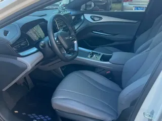 BYD 07 DM-i 2025 купить из Китая, цена 3 255 000 ₽ — Suifenhe Auto