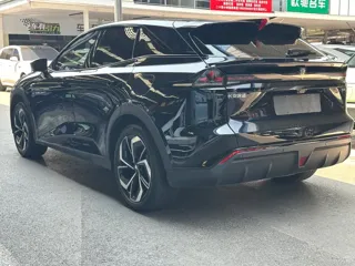 Deepal S07 2025 купить из Китая, цена 3 805 000 ₽ — Suifenhe Auto