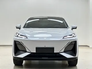 Deepal S07 2026 купить из Китая, цена 3 882 000 ₽ — Suifenhe Auto