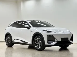 Deepal S07 2026 купить из Китая, цена 3 882 000 ₽ — Suifenhe Auto