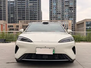 BYD 07 DM-i 2025 купить из Китая, цена 4 207 000 ₽ — Suifenhe Auto