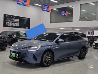 BYD 07 DM-i 2025 купить из Китая, цена 2 945 000 ₽ — Suifenhe Auto