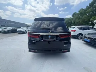 Honda Odyssey 2025 купить из Китая, цена 3 940 000 ₽ — Suifenhe Auto