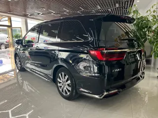 Honda Odyssey 2024 купить из Китая, цена 4 615 000 ₽ — Suifenhe Auto