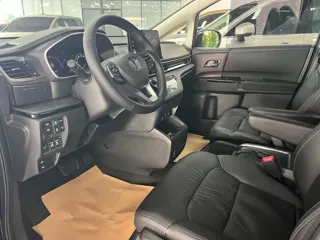 Honda Odyssey 2024 купить из Китая, цена 4 615 000 ₽ — Suifenhe Auto