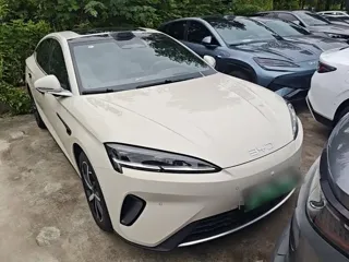 BYD 07 DM-i 2025 купить из Китая, цена 4 184 000 ₽ — Suifenhe Auto