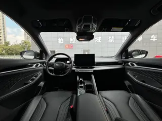 Geely Binyue 2025 купить из Китая, цена 2 692 000 ₽ — Suifenhe Auto