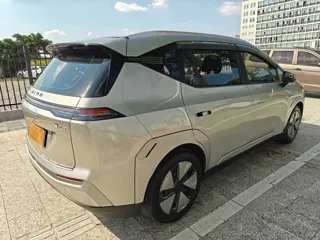 Aion Y 2023 купить из Китая, цена 3 065 000 ₽ — Suifenhe Auto