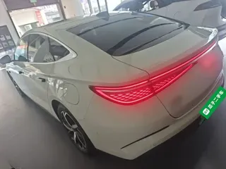 BYD 07 DM-i 2025 купить из Китая, цена 4 191 000 ₽ — Suifenhe Auto