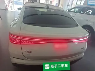 BYD 07 DM-i 2025 купить из Китая, цена 4 191 000 ₽ — Suifenhe Auto