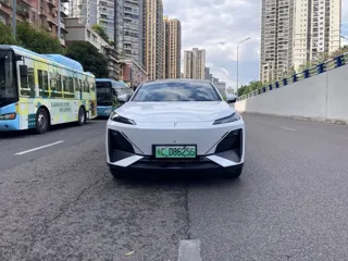 Deepal S07 2025 купить из Китая, цена 3 460 000 ₽ — Suifenhe Auto