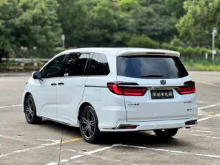 Honda Odyssey 2024 купить из Китая, цена 4 975 000 ₽ — Suifenhe Auto
