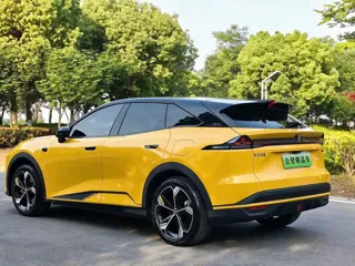 Deepal S07 2025 купить из Китая, цена 3 841 000 ₽ — Suifenhe Auto