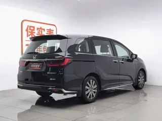 Honda Odyssey 2025 купить из Китая, цена 4 485 000 ₽ — Suifenhe Auto