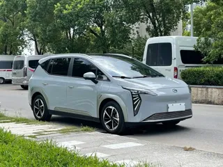 Aion Y 2024 купить из Китая, цена 2 654 000 ₽ — Suifenhe Auto