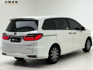 Honda Odyssey 2024 купить из Китая, цена 4 354 000 ₽ — Suifenhe Auto
