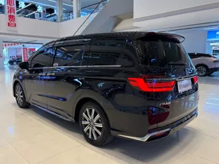 Honda Odyssey 2024 купить из Китая, цена 4 668 000 ₽ — Suifenhe Auto