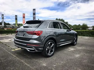 Audi Q3 2022 купить из Китая, цена 2 811 000 ₽ — Suifenhe Auto