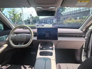 Deepal S07 2026 купить из Китая, цена 3 950 000 ₽ — Suifenhe Auto