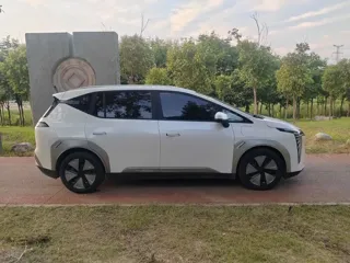 Aion Y 2024 купить из Китая, цена 2 687 000 ₽ — Suifenhe Auto