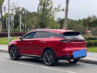 BYD Tang 2018 купить из Китая, цена 4 592 000 ₽ — Suifenhe Auto