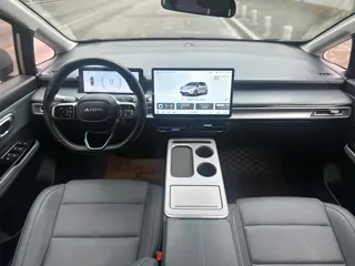 Aion Y 2024 купить из Китая, цена 1 601 000 ₽ — Suifenhe Auto