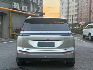 Aion Y 2023 купить из Китая, цена 3 174 000 ₽ — Suifenhe Auto
