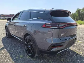 BYD Tang 2021 купить из Китая, цена 4 352 000 ₽ — Suifenhe Auto