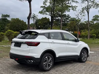 Geely Binyue 2022 купить из Китая, цена 1 240 000 ₽ — Suifenhe Auto