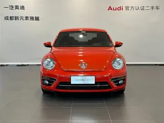 Volkswagen Beetle 2019 купить из Китая, цена 1 629 000 ₽ — Suifenhe Auto