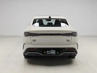 BYD Seal 06 2025 купить из Китая, цена 2 985 000 ₽ — Suifenhe Auto