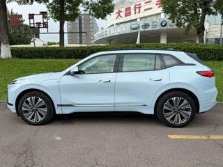 Buick E5 2023 купить из Китая, цена 4 309 000 ₽ — Suifenhe Auto