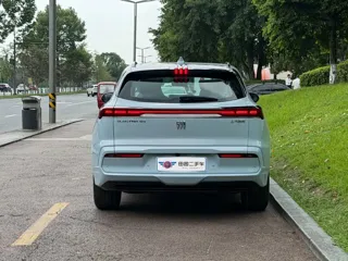 Buick E5 2023 купить из Китая, цена 4 309 000 ₽ — Suifenhe Auto