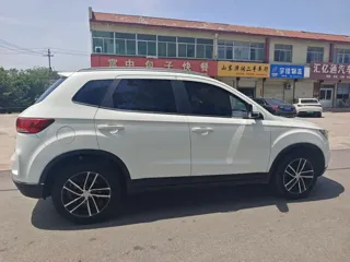 Bestune X40 2018 купить из Китая, цена 1 120 000 ₽ — Suifenhe Auto