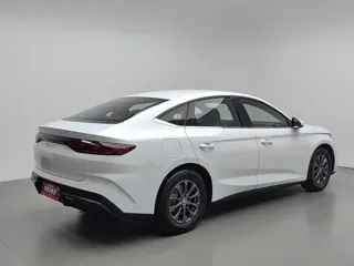 BYD Qin 2024 купить из Китая, цена 2 466 000 ₽ — Suifenhe Auto