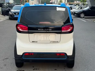 Baojun E100 2019 купить из Китая, цена 714 000 ₽ — Suifenhe Auto