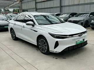 Chery Fengyun A8 2024 купить из Китая, цена 2 355 000 ₽ — Suifenhe Auto