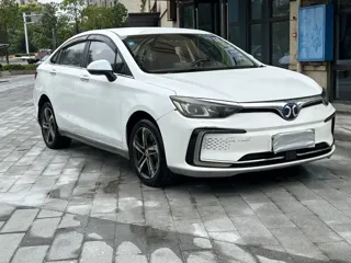 BAIC EU5 2019 купить из Китая, цена 2 502 000 ₽ — Suifenhe Auto