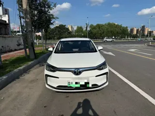 BAIC EU5 2019 купить из Китая, цена 2 524 000 ₽ — Suifenhe Auto