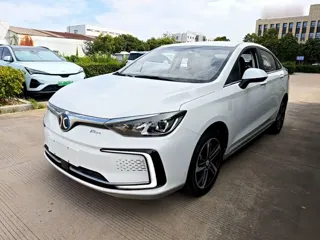 BAIC EU5 2021 купить из Китая, цена 2 914 000 ₽ — Suifenhe Auto