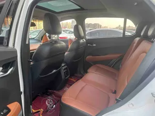 Baojun 510 2019 купить из Китая, цена 1 038 000 ₽ — Suifenhe Auto