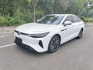 Chery Fengyun A8 2024