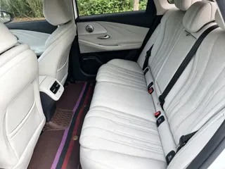 Chery Fengyun A8 2024 купить из Китая, цена 2 251 000 ₽ — Suifenhe Auto