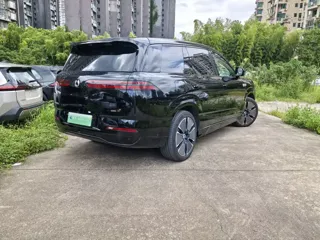 Denza Denza 2025 купить из Китая, цена 8 530 000 ₽ — Suifenhe Auto