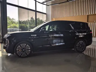 Denza Denza 2025 купить из Китая, цена 8 473 000 ₽ — Suifenhe Auto