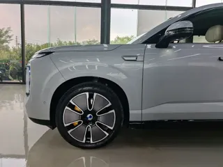 Denza Denza 2025 купить из Китая, цена 8 511 000 ₽ — Suifenhe Auto