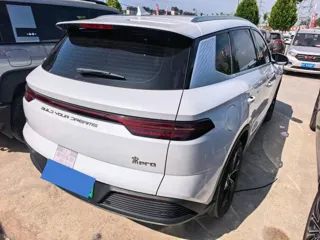 BYD Song Pro NEV 2024 купить из Китая, цена 2 648 000 ₽ — Suifenhe Auto