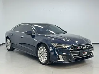 Audi A7L 2024 купить из Китая, цена 5 893 000 ₽ — Suifenhe Auto
