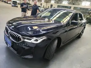 BMW 6GT 2023
