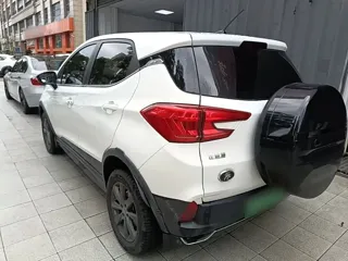 BYD Yuan NEV 2019 купить из Китая, цена 2 693 000 ₽ — Suifenhe Auto